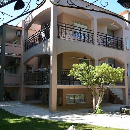 Dimitriadis Fresh Edem لايميناس