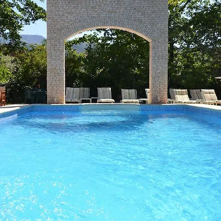 Dimitriadis Fresh Edem