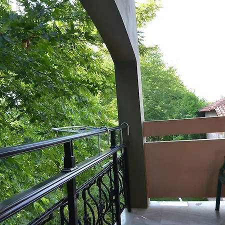 Dimitriadis Fresh Edem لايميناس