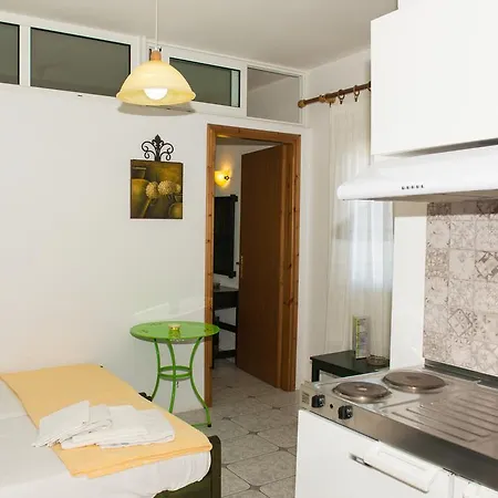 Dimitriadis Fresh Edem *