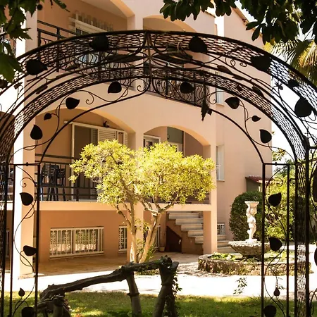 Dimitriadis Fresh Edem شقة